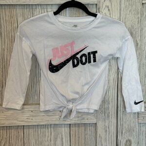 Nike Girls sz SMALL Gently used condition